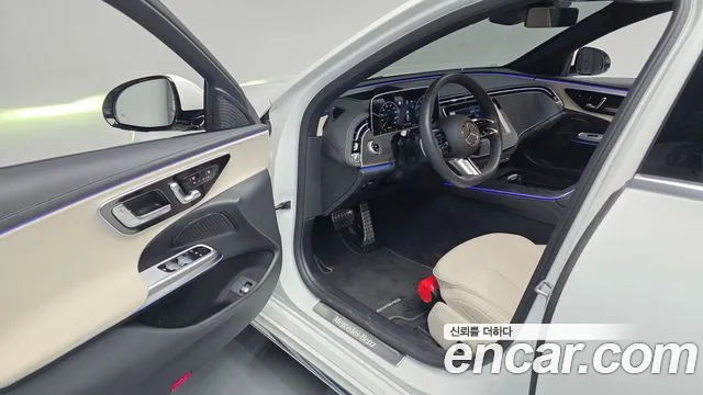 Mercedes-Benz E-Class W214 — Фото автомобиля 15