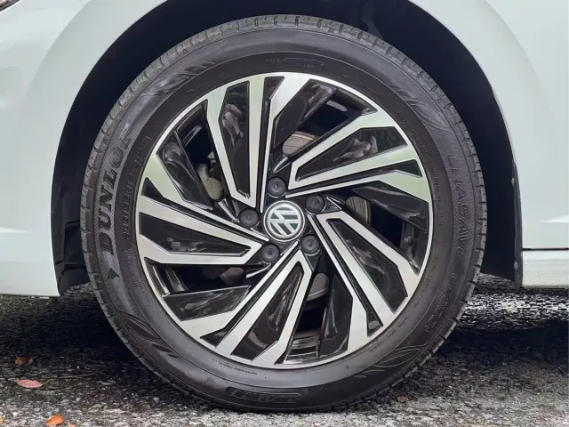 Volkswagen Sagitar — Фото автомобиля 9