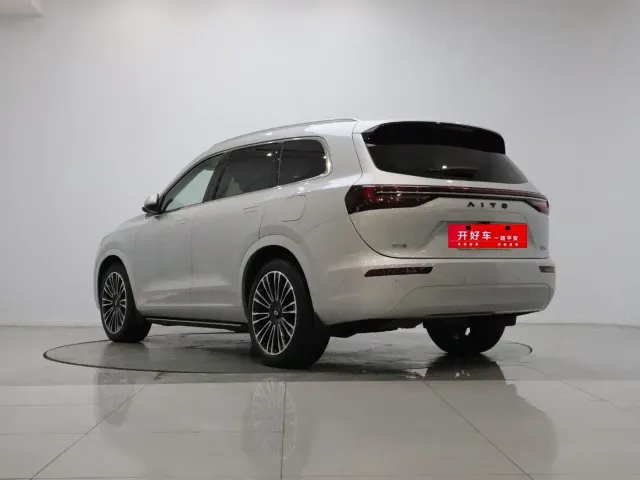 Aito M7 — Фото автомобиля 6