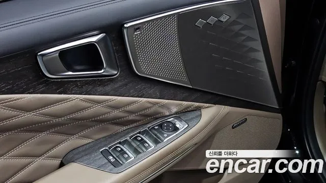 Kia K8 — Фото автомобиля 15