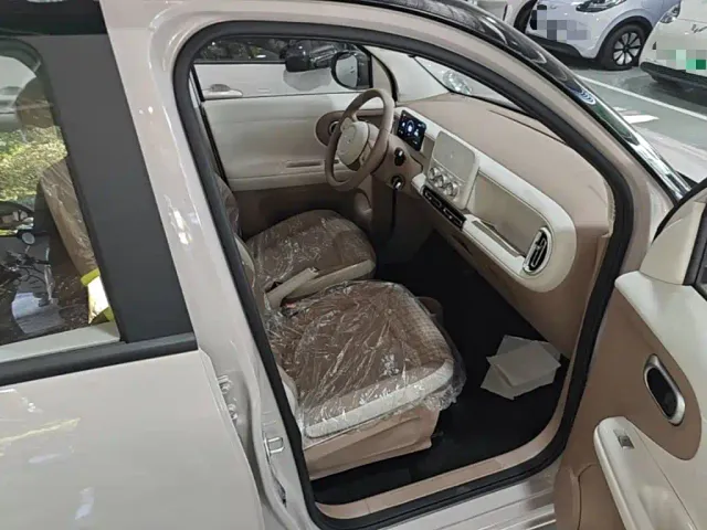 Wuling Hongguang Mini EV — Фото автомобиля 24