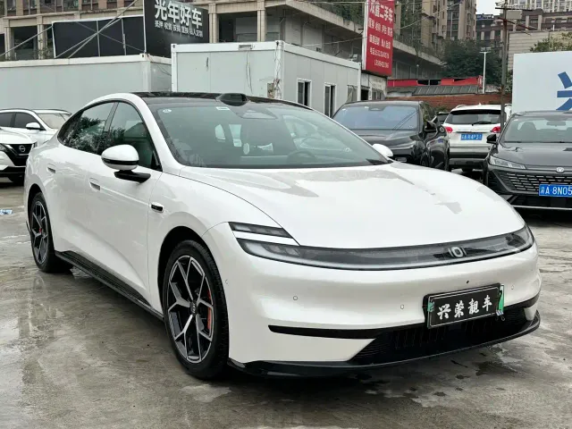 Changan Qiyuan A06 — Фото автомобиля 2
