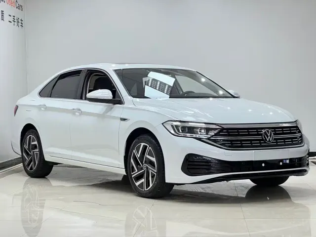 Volkswagen Sagitar — Фото автомобиля 3