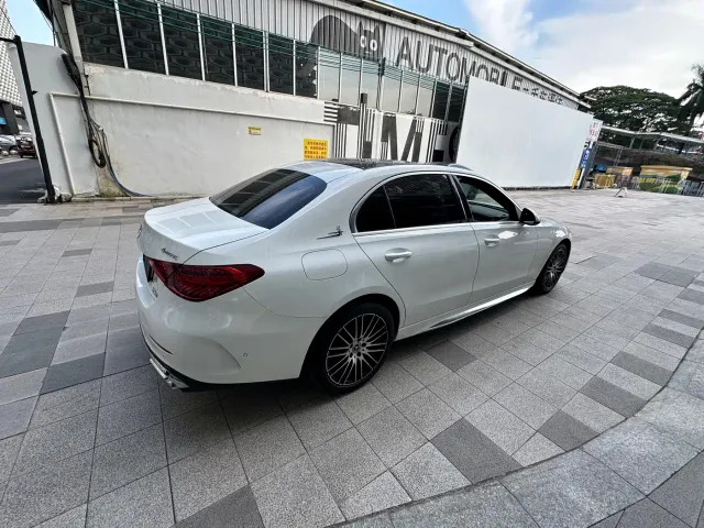 Mercedes-Benz C-Class — Фото автомобиля 15