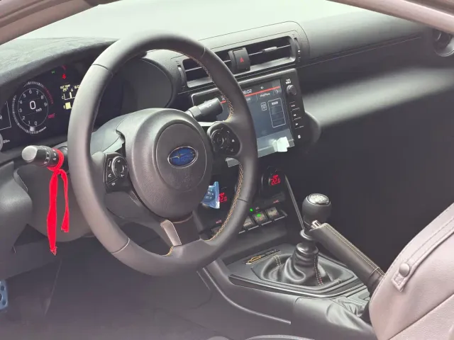 Subaru Subaru BRZ 2025 2.4L Manual Edge Limited Edition — Фото автомобиля 9