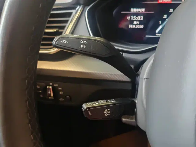 Audi Q5L Sportback — Фото автомобиля 7
