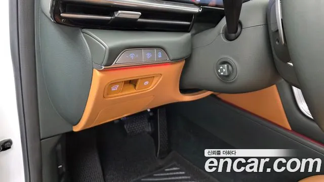 Genesis GV80 — Фото автомобиля 24