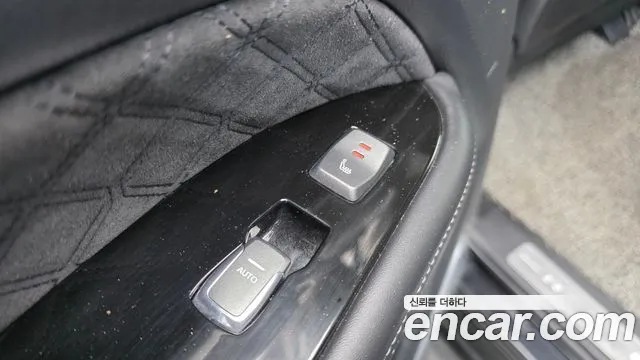 KG_Mobility_Ssangyong Rexton All Rexton Дизель 2.2 4WD — Фото автомобиля 16