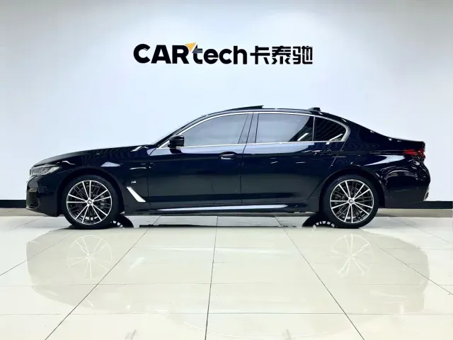 BMW 5 Series — Фото автомобиля 6