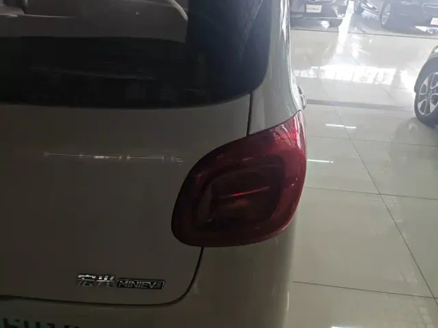 Wuling Hongguang Mini EV — Фото автомобиля 7