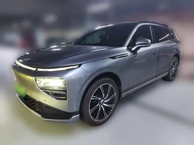 Xpeng G9 — Фото автомобиля 2
