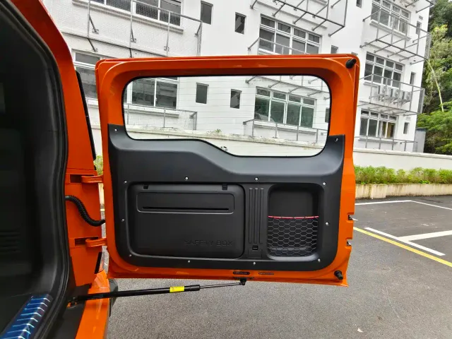 iCAR V23 — Фото автомобиля 24