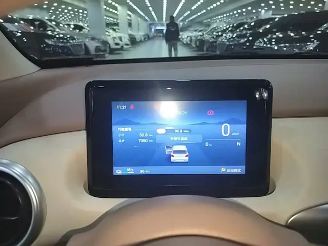 Wuling Hongguang Mini EV — Фото автомобиля 11