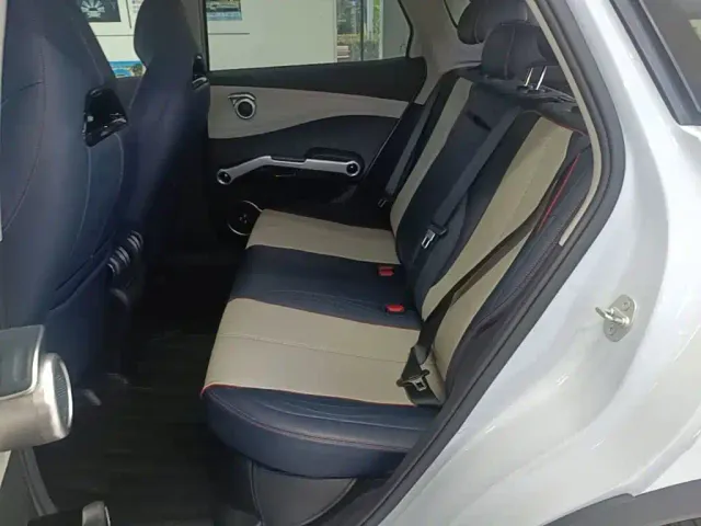BYD Yuan PLUS — Фото автомобиля 16