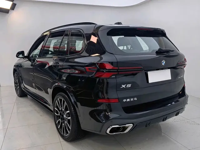 BMW X5 — Фото автомобиля 16