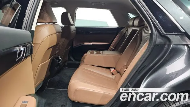 Hyundai Grandeur GN7 — Фото автомобиля 28