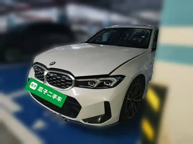 Фотография автомобиля — BMW 3 Series