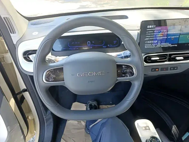 Geely Panda — Фото автомобиля 10