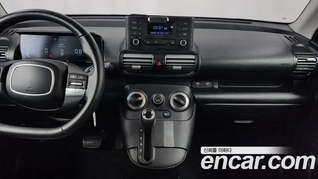 Hyundai Casper Casper Фургон — Фото автомобиля 13