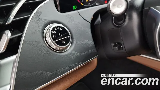 Mercedes-Benz E-Class W214 — Фото автомобиля 30
