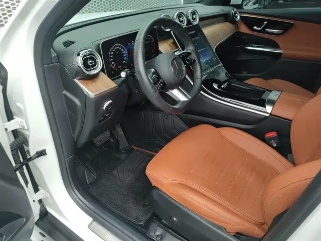 Mercedes-Benz GLC-Class — Фото автомобиля 11