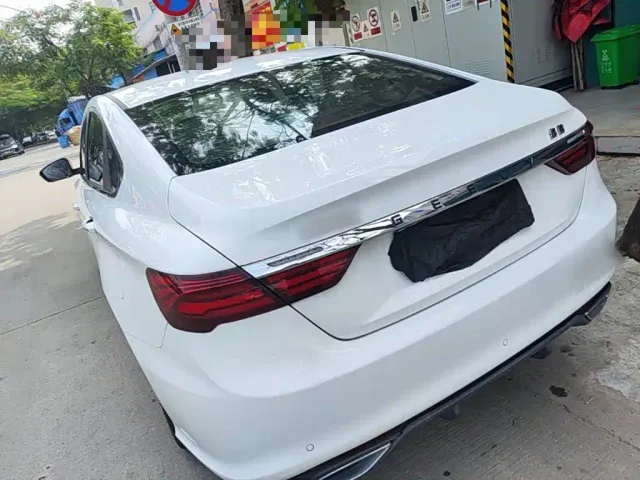 Geely Binrui — Фото автомобиля 4
