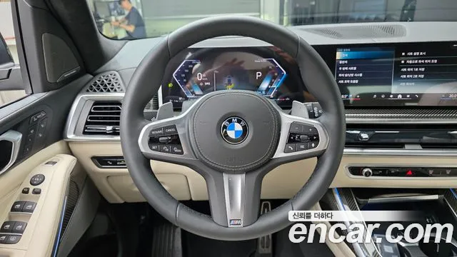 BMW X7 — Фото автомобиля 13
