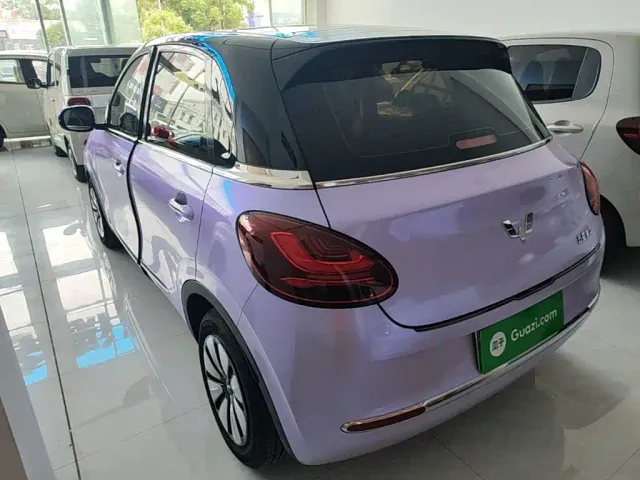 Wuling Bingo — Фото автомобиля 4