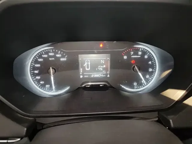 Wuling Xingchi — Фото автомобиля 9