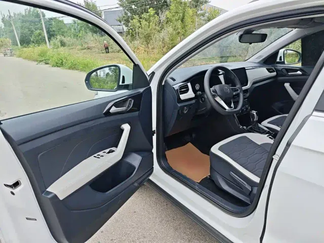 Volkswagen Tharu — Фото автомобиля 15