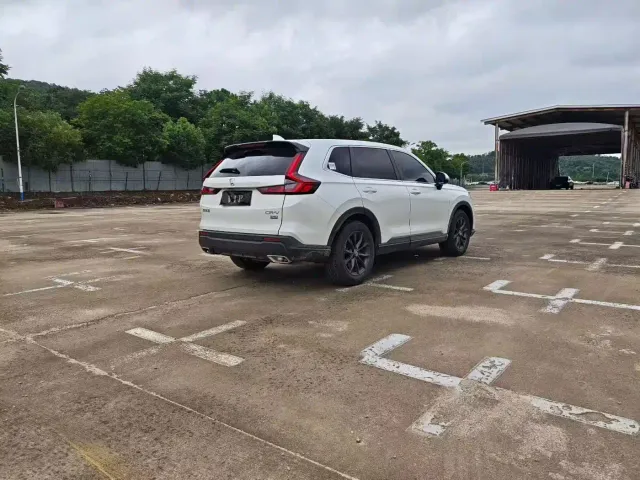 Honda CR-V — Фото автомобиля 7