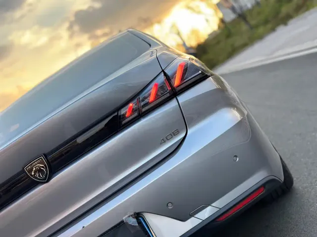 Peugeot 408 — Фото автомобиля 10
