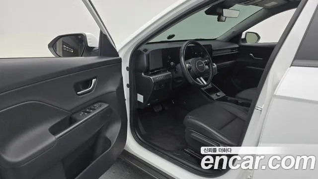Hyundai Kona SX2 — Фото автомобиля 11