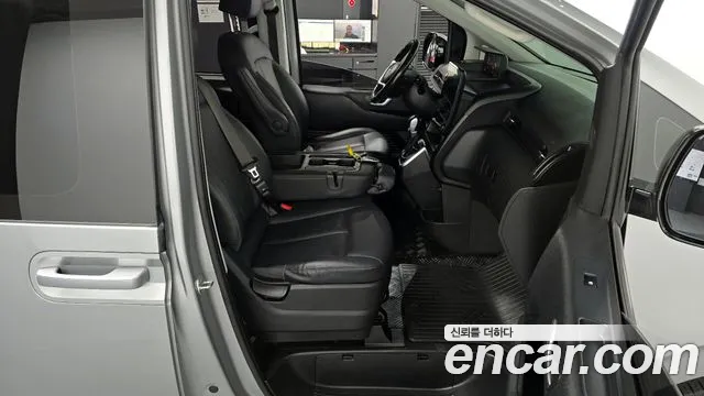 Hyundai Staria Staria Tourer 9 мест — Фото автомобиля 11