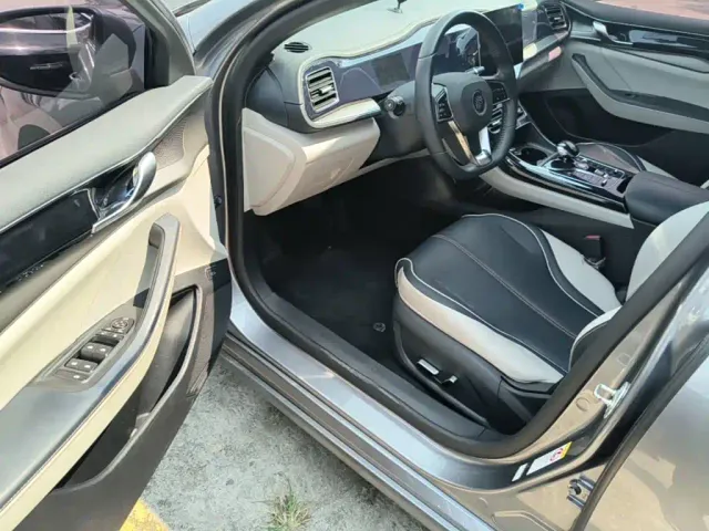 BYD Qin PLUS — Фото автомобиля 15
