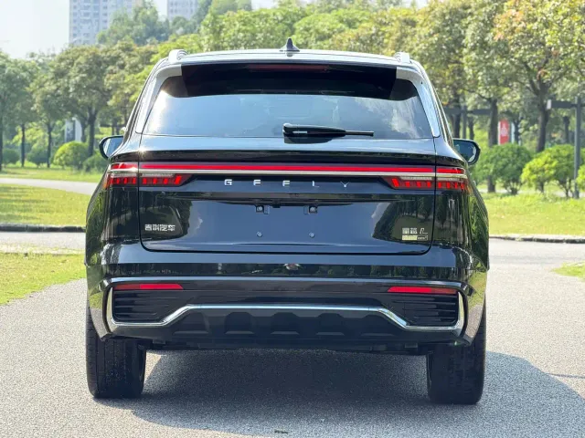 Geely Xingyue L — Фото автомобиля 30
