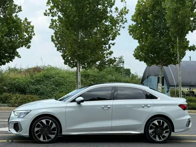 Audi Audi A3 2024 Model A3L Limousine 35 TFSI Fashion Sport — Фото автомобиля 3