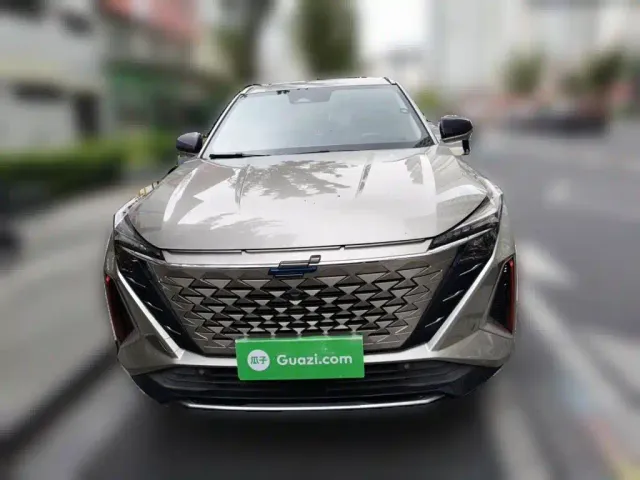 Changan Z6 — Фото автомобиля 22