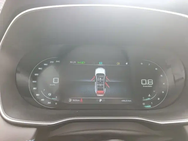 Roewe RX5 — Фото автомобиля 11