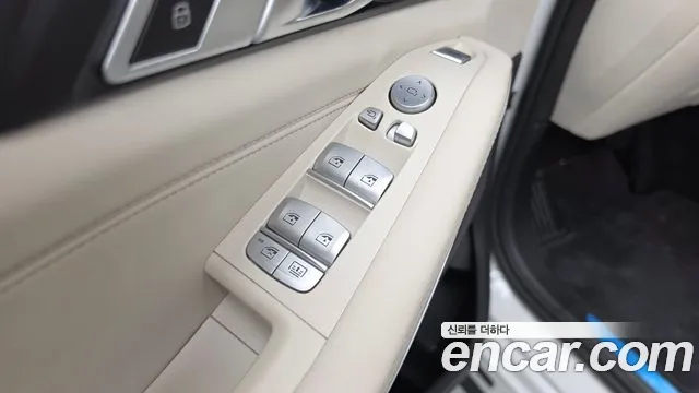 BMW X7 — Фото автомобиля 26
