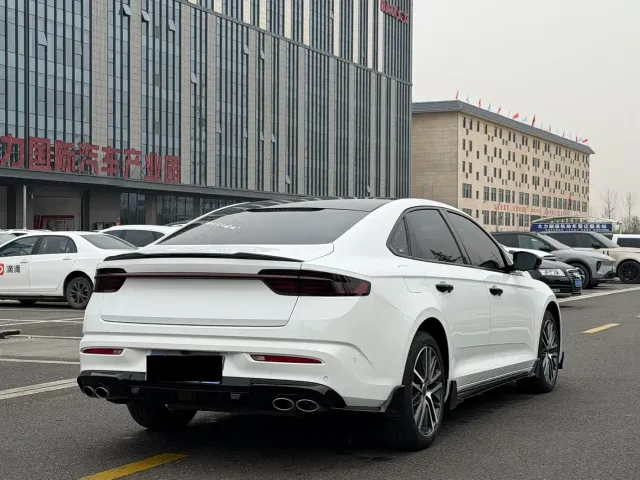 Geely Xingrui — Фото автомобиля 5