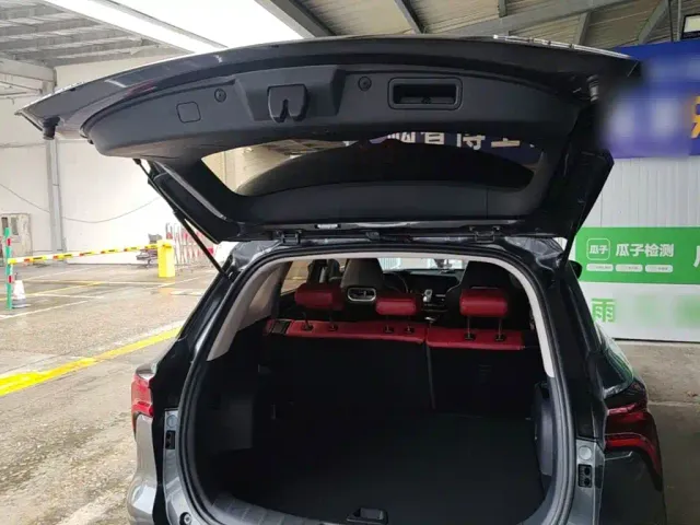 Changan CS75 Plus — Фото автомобиля 18