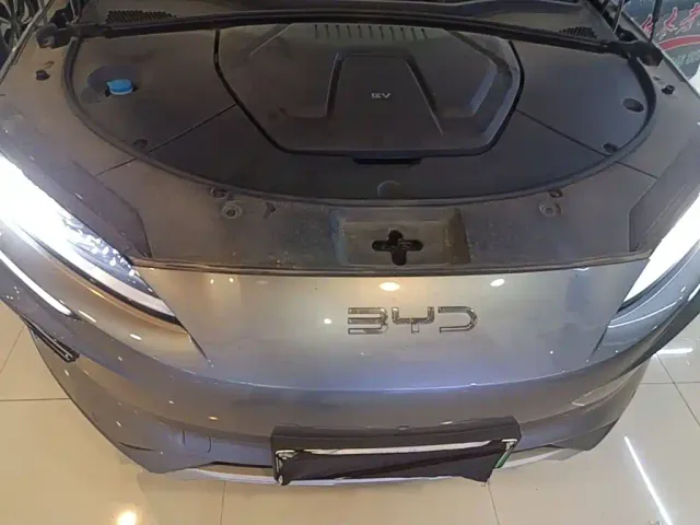 BYD Song PLUS — Фото автомобиля 19