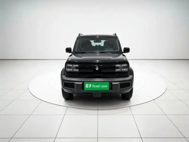 Baojun Yep — Фото автомобиля 2