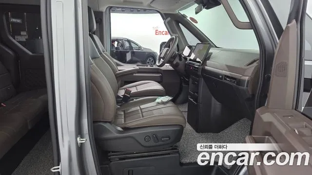 Kia PV5 — Фото автомобиля 16
