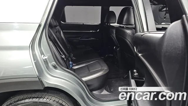 KG_Mobility_Ssangyong Torres Torres Бензин 1.5 2WD — Фото автомобиля 12