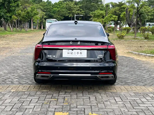 Hongqi H5 — Фото автомобиля 5