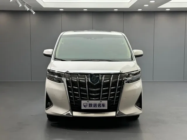 Toyota Alphard — Фото автомобиля 2
