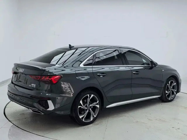 Audi A3 — Фото автомобиля 6