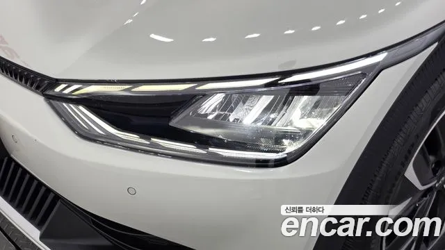 Kia EV6 — Фото автомобиля 7